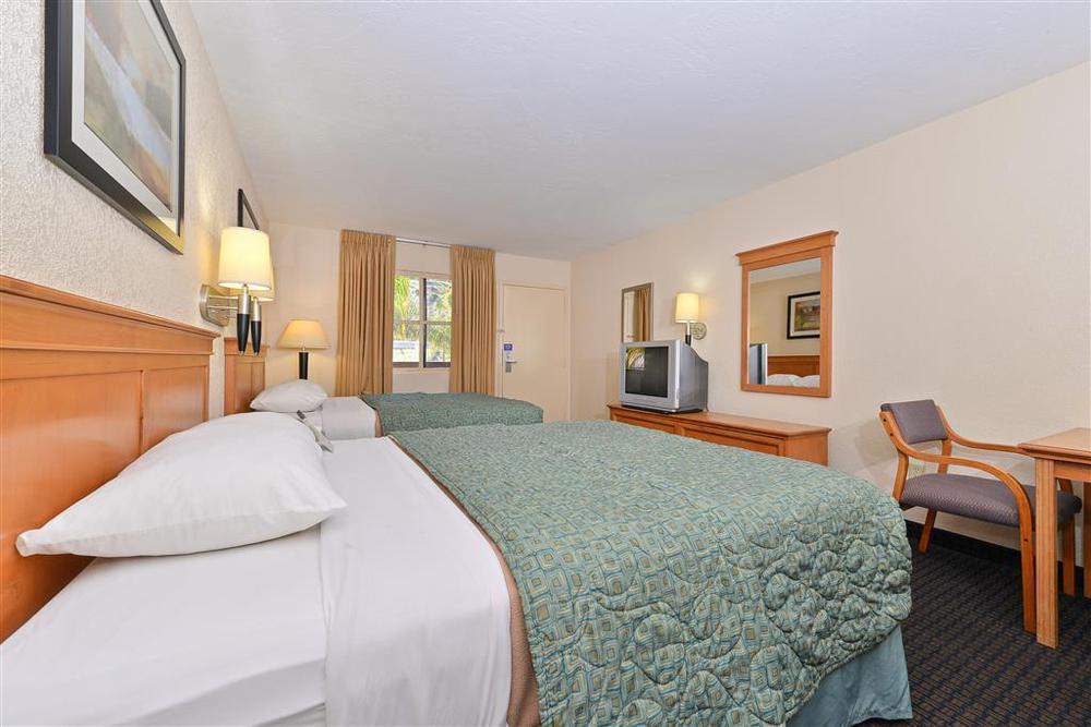 Motel 6 San Diego - Mission Valley Kamer foto